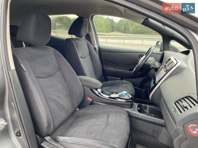 Ниссан Лиф, объемом двигателя 0 л и пробегом 220 тыс. км за 4399 $, фото 17 на Automoto.ua