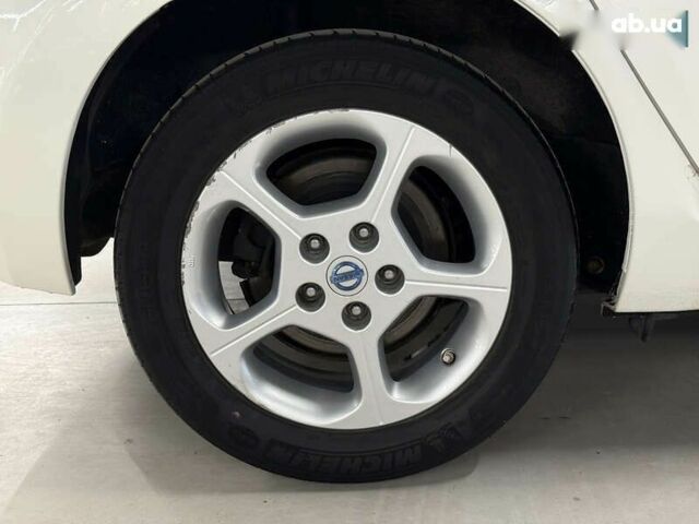 Ниссан Лиф, объемом двигателя 0 л и пробегом 99 тыс. км за 7000 $, фото 23 на Automoto.ua