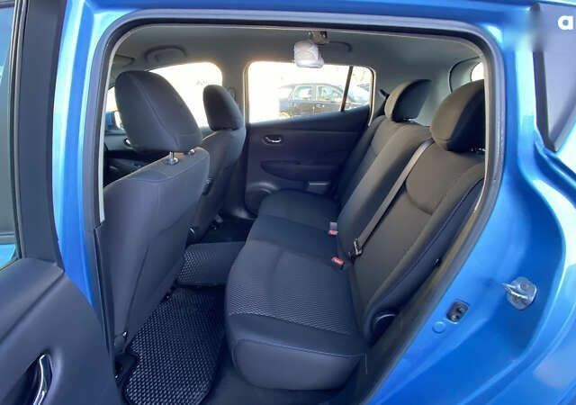 Ниссан Лиф, объемом двигателя 0 л и пробегом 125 тыс. км за 5700 $, фото 29 на Automoto.ua