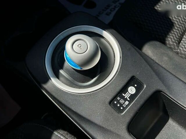 Ниссан Лиф, объемом двигателя 0 л и пробегом 149 тыс. км за 6999 $, фото 19 на Automoto.ua