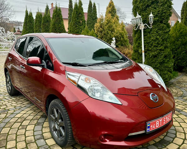 Ниссан Лиф, объемом двигателя 0 л и пробегом 97 тыс. км за 5900 $, фото 2 на Automoto.ua