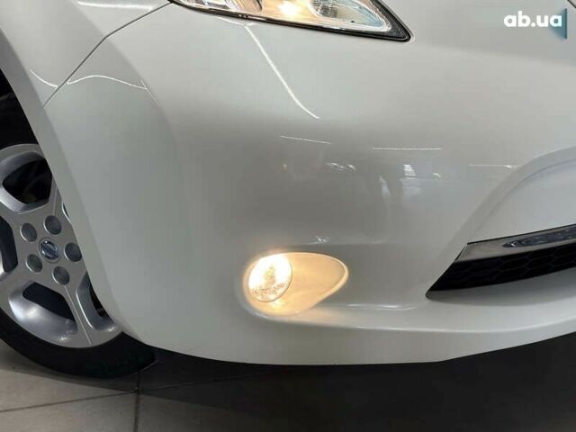 Ниссан Лиф, объемом двигателя 0 л и пробегом 99 тыс. км за 7000 $, фото 5 на Automoto.ua