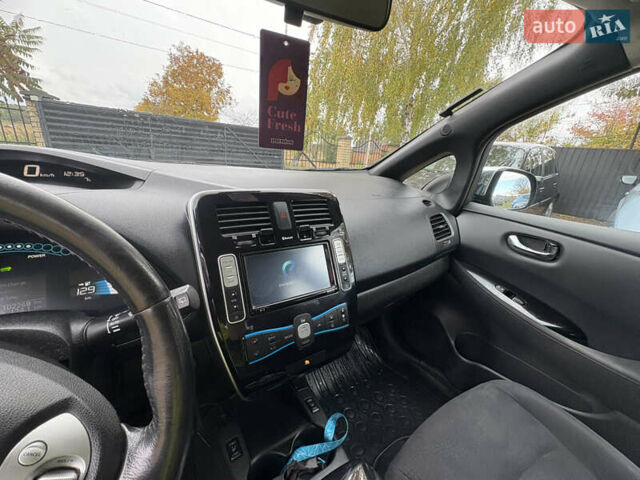 Ниссан Лиф, объемом двигателя 0 л и пробегом 102 тыс. км за 6000 $, фото 21 на Automoto.ua