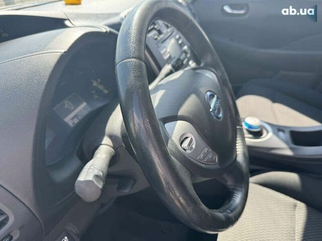 Ниссан Лиф, объемом двигателя 0 л и пробегом 125 тыс. км за 6990 $, фото 14 на Automoto.ua