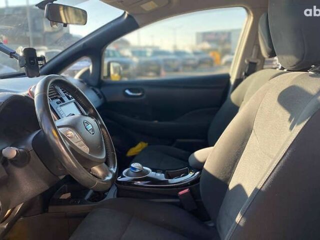 Ніссан Ліф, об'ємом двигуна 0 л та пробігом 122 тис. км за 7700 $, фото 9 на Automoto.ua