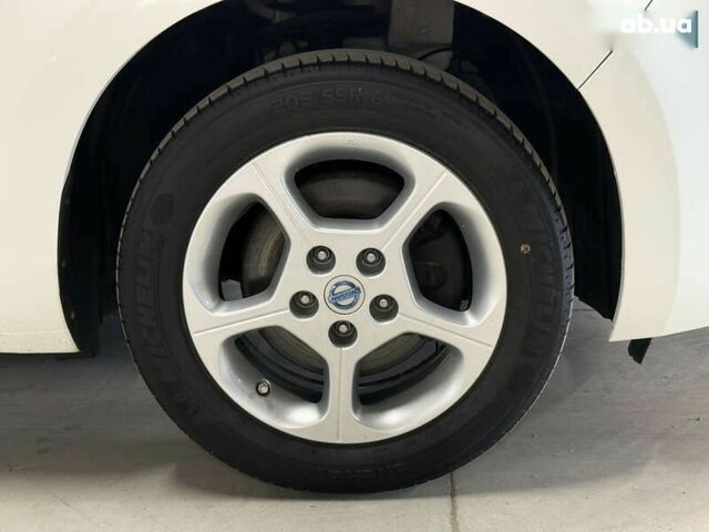 Ниссан Лиф, объемом двигателя 0 л и пробегом 99 тыс. км за 7000 $, фото 24 на Automoto.ua