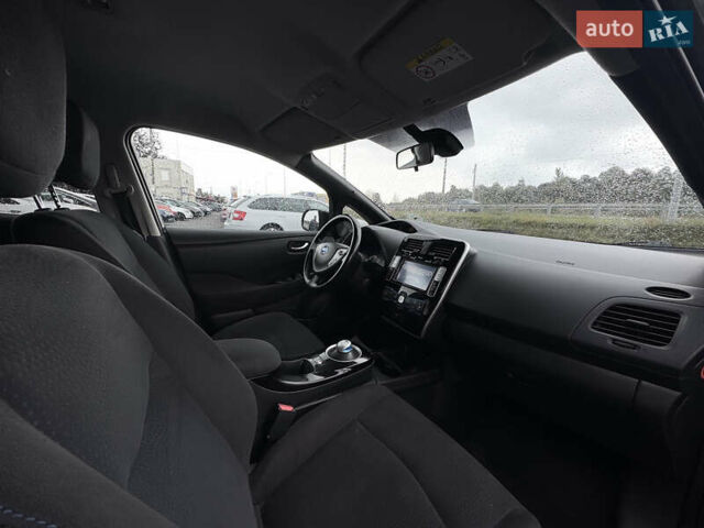 Ниссан Лиф, объемом двигателя 0 л и пробегом 116 тыс. км за 7800 $, фото 33 на Automoto.ua