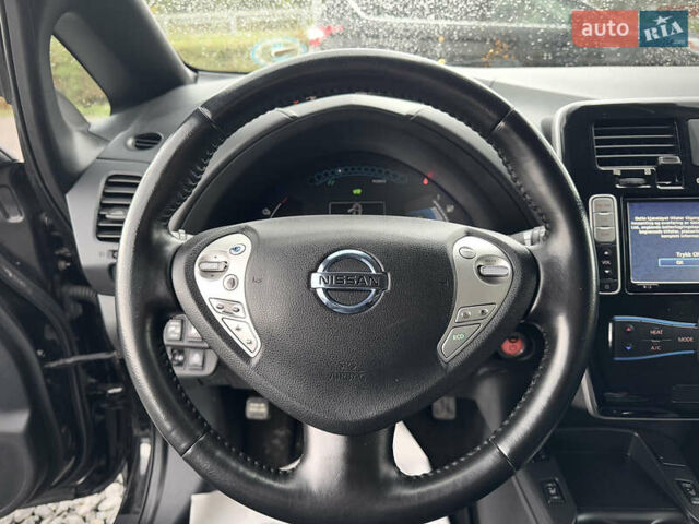 Ниссан Лиф, объемом двигателя 0 л и пробегом 116 тыс. км за 7800 $, фото 51 на Automoto.ua
