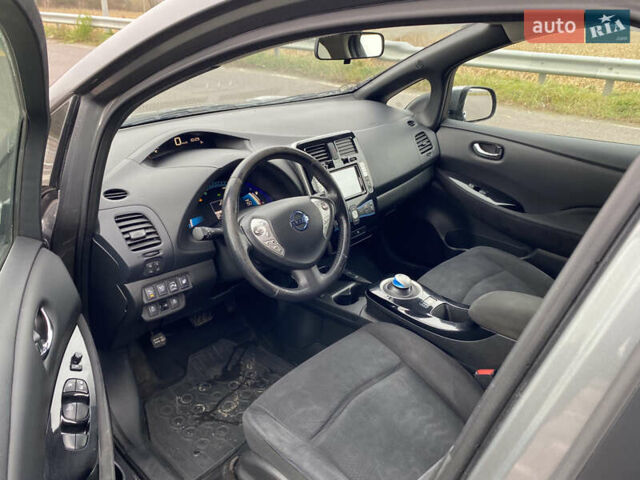 Ниссан Лиф, объемом двигателя 0 л и пробегом 220 тыс. км за 4399 $, фото 11 на Automoto.ua