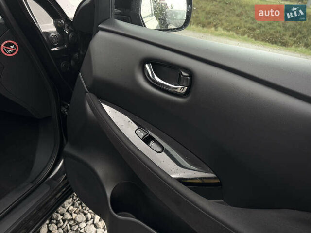 Ниссан Лиф, объемом двигателя 0 л и пробегом 116 тыс. км за 7800 $, фото 37 на Automoto.ua