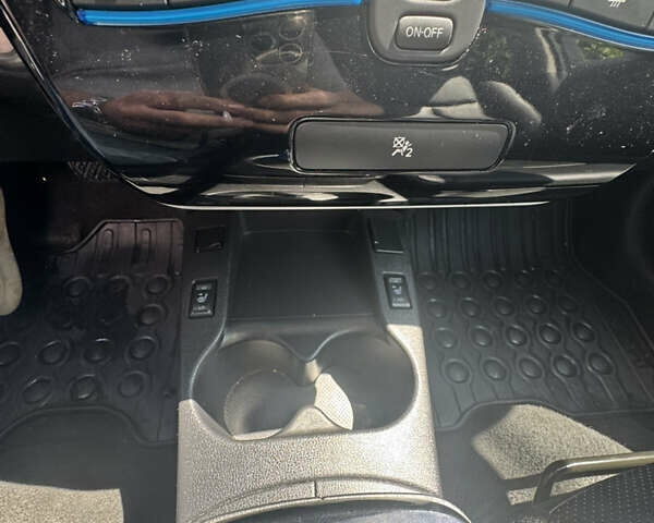 Ніссан Ліф, об'ємом двигуна 0 л та пробігом 99 тис. км за 6600 $, фото 7 на Automoto.ua