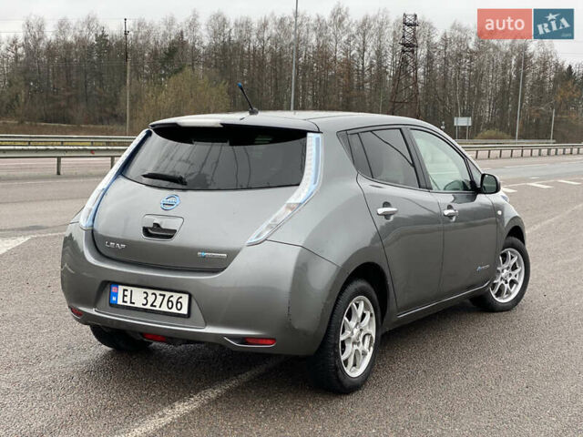 Ниссан Лиф, объемом двигателя 0 л и пробегом 220 тыс. км за 4399 $, фото 1 на Automoto.ua