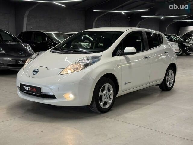 Ниссан Лиф, объемом двигателя 0 л и пробегом 99 тыс. км за 7000 $, фото 15 на Automoto.ua