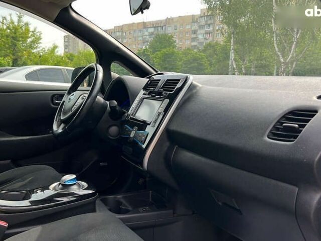 Ніссан Ліф, об'ємом двигуна 0 л та пробігом 80 тис. км за 6400 $, фото 9 на Automoto.ua