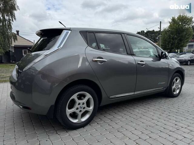 Ніссан Ліф, об'ємом двигуна 0 л та пробігом 159 тис. км за 7500 $, фото 15 на Automoto.ua