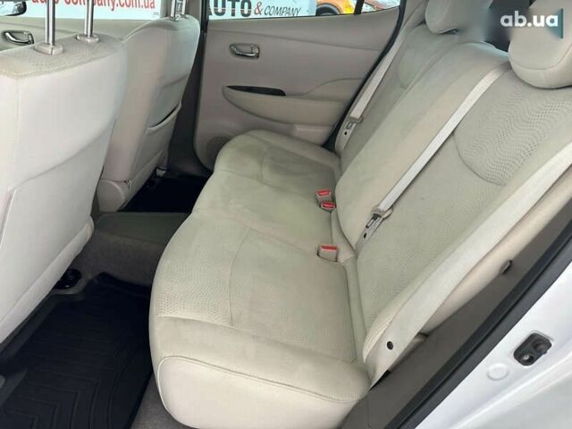 Ниссан Лиф, объемом двигателя 0 л и пробегом 96 тыс. км за 6750 $, фото 23 на Automoto.ua