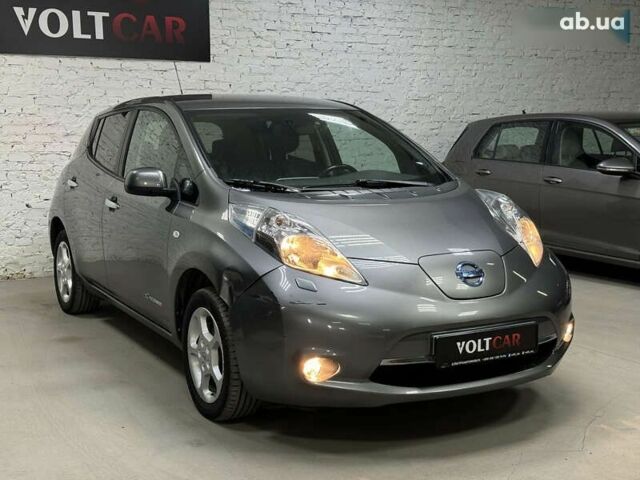 Ниссан Лиф, объемом двигателя 0 л и пробегом 159 тыс. км за 6700 $, фото 2 на Automoto.ua
