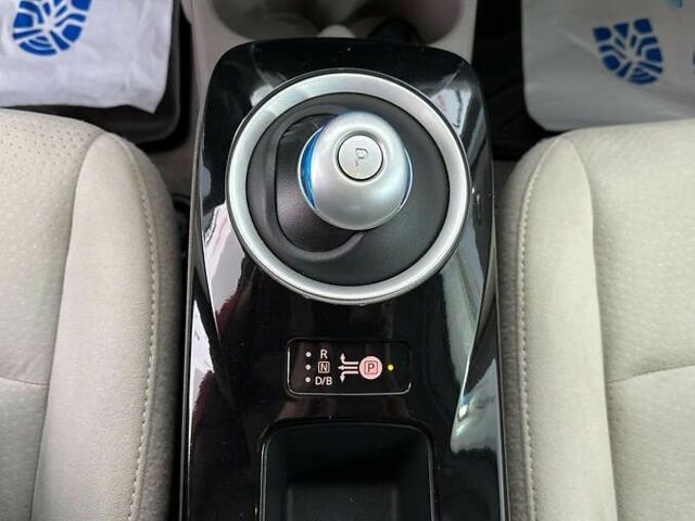 Ниссан Лиф, объемом двигателя 0 л и пробегом 96 тыс. км за 6750 $, фото 24 на Automoto.ua