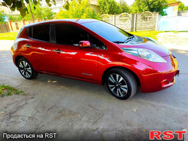 Ниссан Лиф, объемом двигателя 80 л и пробегом 69 тыс. км за 8600 $, фото 1 на Automoto.ua