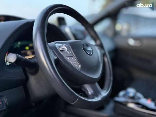 Ниссан Лиф, объемом двигателя 0 л и пробегом 54 тыс. км за 8777 $, фото 28 на Automoto.ua