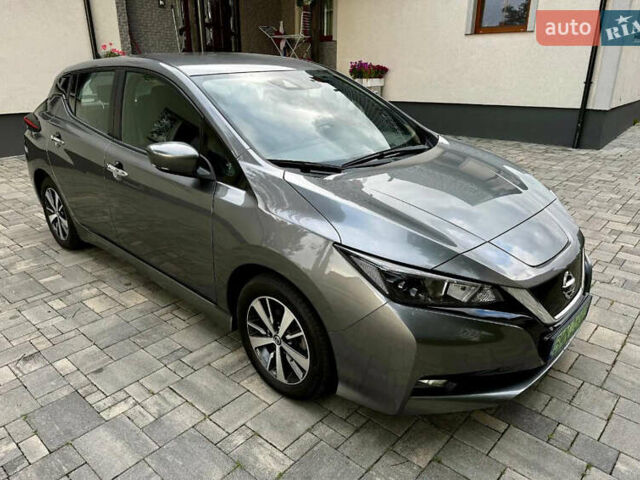 Ниссан Лиф, объемом двигателя 0 л и пробегом 666 тыс. км за 10000 $, фото 2 на Automoto.ua