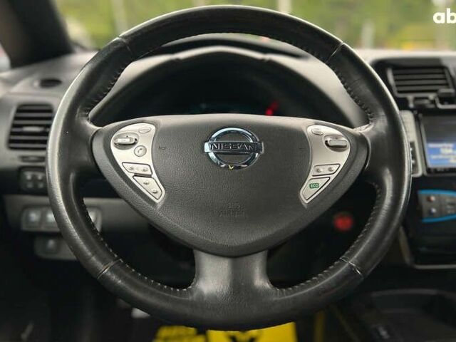 Ніссан Ліф, об'ємом двигуна 0 л та пробігом 156 тис. км за 8999 $, фото 18 на Automoto.ua