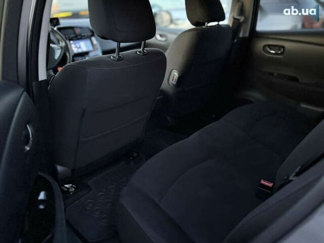 Ниссан Лиф, объемом двигателя 0 л и пробегом 51 тыс. км за 8777 $, фото 14 на Automoto.ua