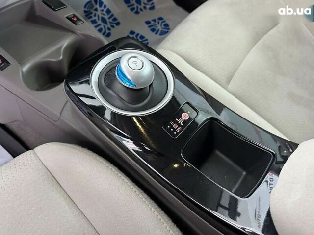 Ниссан Лиф, объемом двигателя 0 л и пробегом 96 тыс. км за 6750 $, фото 25 на Automoto.ua