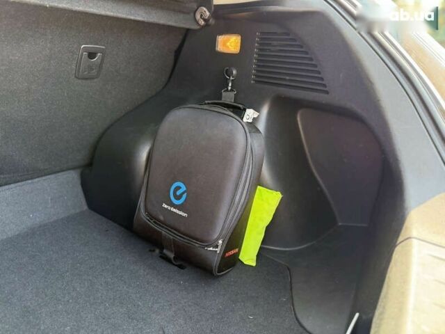 Ниссан Лиф, объемом двигателя 0 л и пробегом 54 тыс. км за 8777 $, фото 17 на Automoto.ua