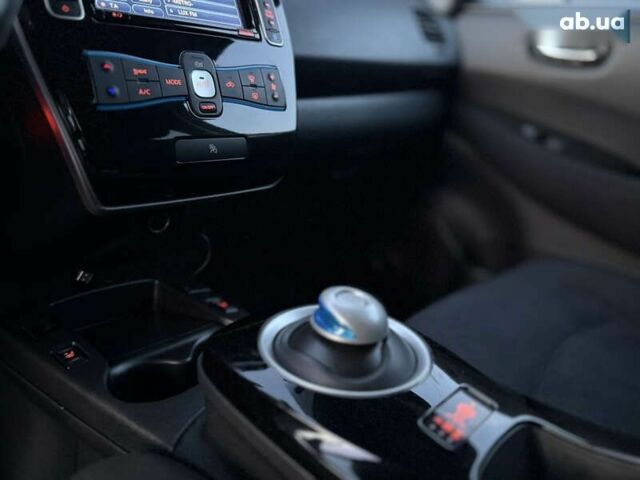 Ниссан Лиф, объемом двигателя 0 л и пробегом 51 тыс. км за 8777 $, фото 24 на Automoto.ua
