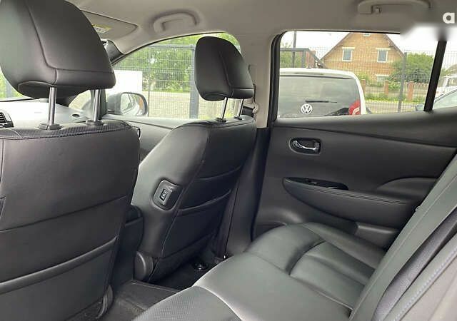 Ниссан Лиф, объемом двигателя 0 л и пробегом 111 тыс. км за 7300 $, фото 15 на Automoto.ua