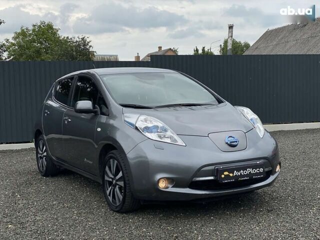 Ниссан Лиф, объемом двигателя 0 л и пробегом 111 тыс. км за 7300 $, фото 6 на Automoto.ua