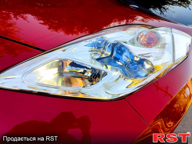 Ниссан Лиф, объемом двигателя 80 л и пробегом 69 тыс. км за 8600 $, фото 6 на Automoto.ua