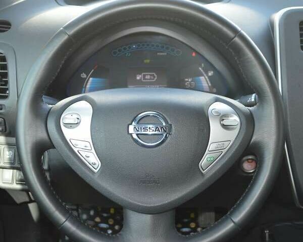 Ніссан Ліф, об'ємом двигуна 0 л та пробігом 124 тис. км за 6999 $, фото 21 на Automoto.ua