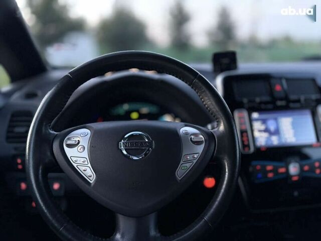 Ниссан Лиф, объемом двигателя 0 л и пробегом 54 тыс. км за 8777 $, фото 20 на Automoto.ua