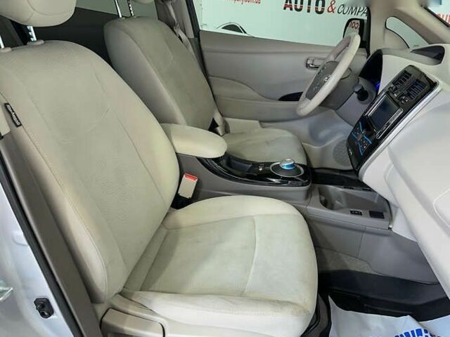 Ниссан Лиф, объемом двигателя 0 л и пробегом 96 тыс. км за 6750 $, фото 15 на Automoto.ua