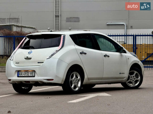 Ниссан Лиф, объемом двигателя 0 л и пробегом 157 тыс. км за 6300 $, фото 11 на Automoto.ua