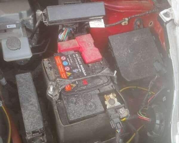 Ниссан Лиф, объемом двигателя 0 л и пробегом 77 тыс. км за 8500 $, фото 7 на Automoto.ua