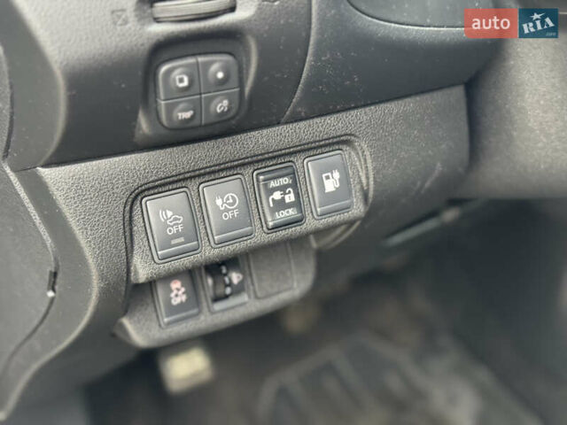 Ниссан Лиф, объемом двигателя 0 л и пробегом 160 тыс. км за 6999 $, фото 11 на Automoto.ua
