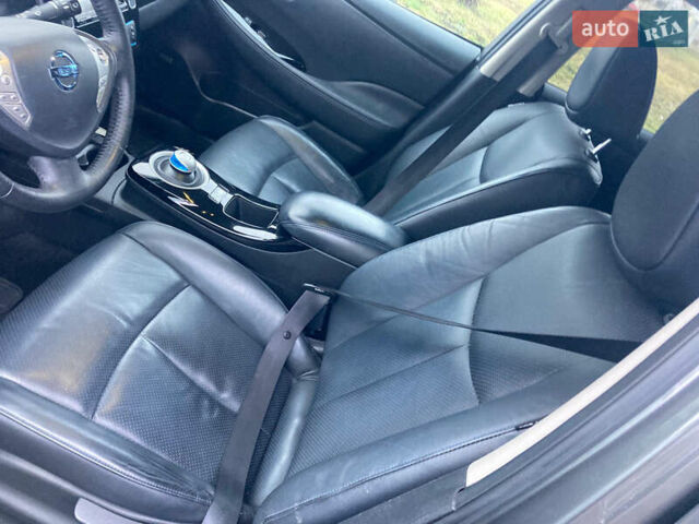 Ниссан Лиф, объемом двигателя 0 л и пробегом 46 тыс. км за 7750 $, фото 10 на Automoto.ua