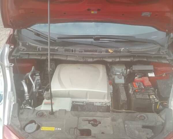 Ниссан Лиф, объемом двигателя 0 л и пробегом 77 тыс. км за 8500 $, фото 5 на Automoto.ua