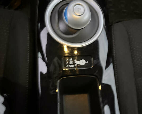 Ниссан Лиф, объемом двигателя 0 л и пробегом 117 тыс. км за 8300 $, фото 19 на Automoto.ua