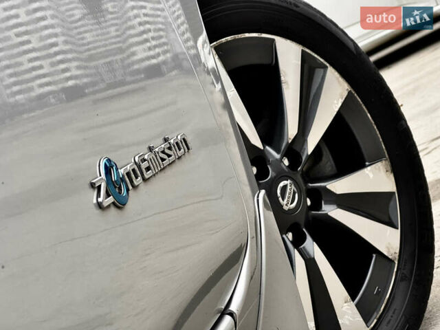 Ниссан Лиф, объемом двигателя 0 л и пробегом 83 тыс. км за 7999 $, фото 1 на Automoto.ua