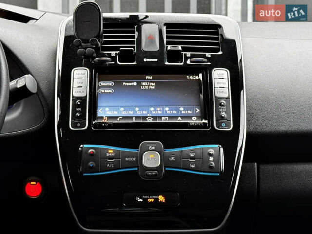 Ниссан Лиф, объемом двигателя 0 л и пробегом 83 тыс. км за 7999 $, фото 31 на Automoto.ua