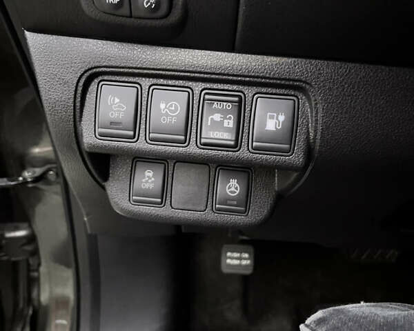 Ниссан Лиф, объемом двигателя 0 л и пробегом 117 тыс. км за 8300 $, фото 17 на Automoto.ua