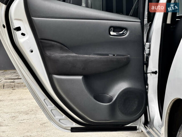 Ниссан Лиф, объемом двигателя 0 л и пробегом 83 тыс. км за 7999 $, фото 23 на Automoto.ua