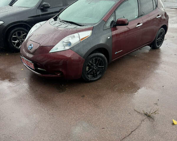 Ниссан Лиф, объемом двигателя 0 л и пробегом 90 тыс. км за 5000 $, фото 2 на Automoto.ua