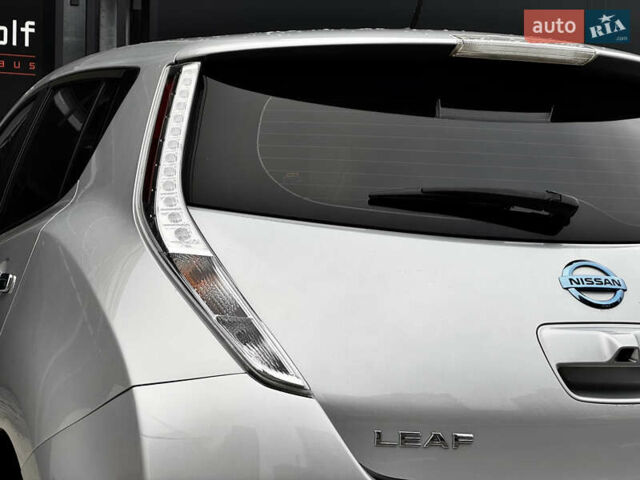 Ниссан Лиф, объемом двигателя 0 л и пробегом 83 тыс. км за 7999 $, фото 14 на Automoto.ua