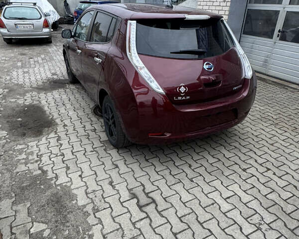 Ниссан Лиф, объемом двигателя 0 л и пробегом 90 тыс. км за 5000 $, фото 5 на Automoto.ua