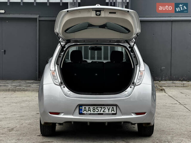 Ниссан Лиф, объемом двигателя 0 л и пробегом 83 тыс. км за 7999 $, фото 19 на Automoto.ua